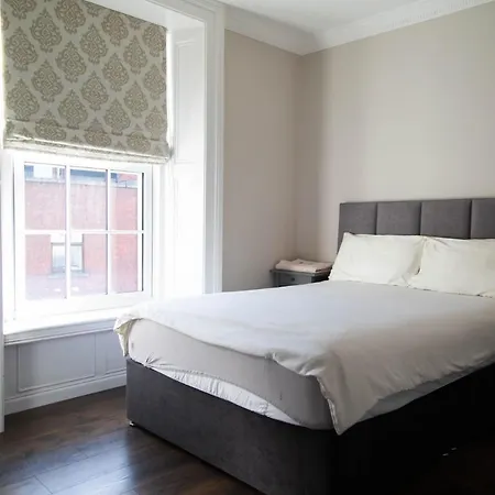 Apartment Molloys