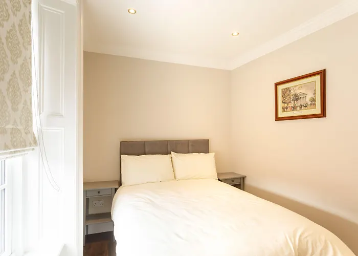 アパート Molloys