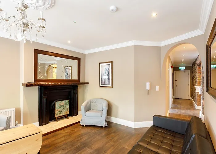 アパート Molloys *